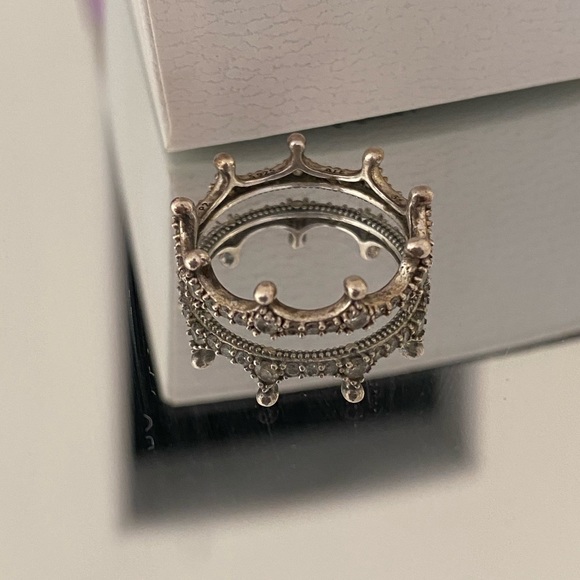 Pandora Crown ring - Picture 3 of 3